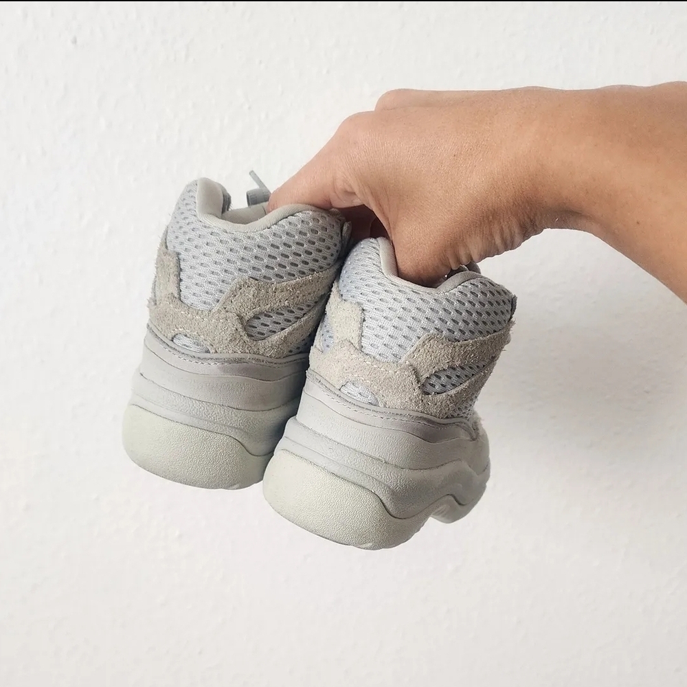 Adidas YEEZY Desert Rock Boot 6.5c Toddler - Picture 3 of 5